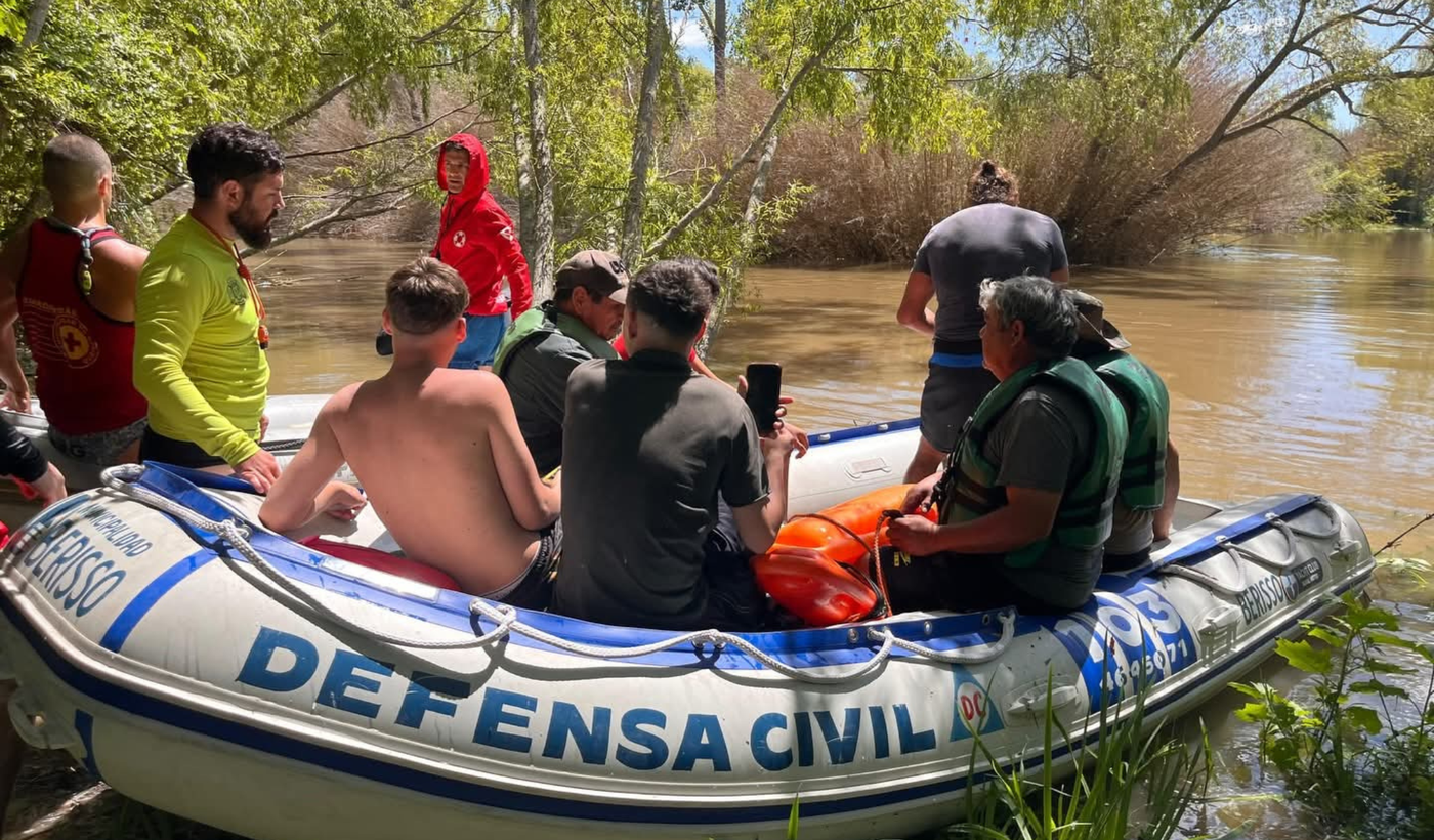 Pescadores atrapados Río de la Plata