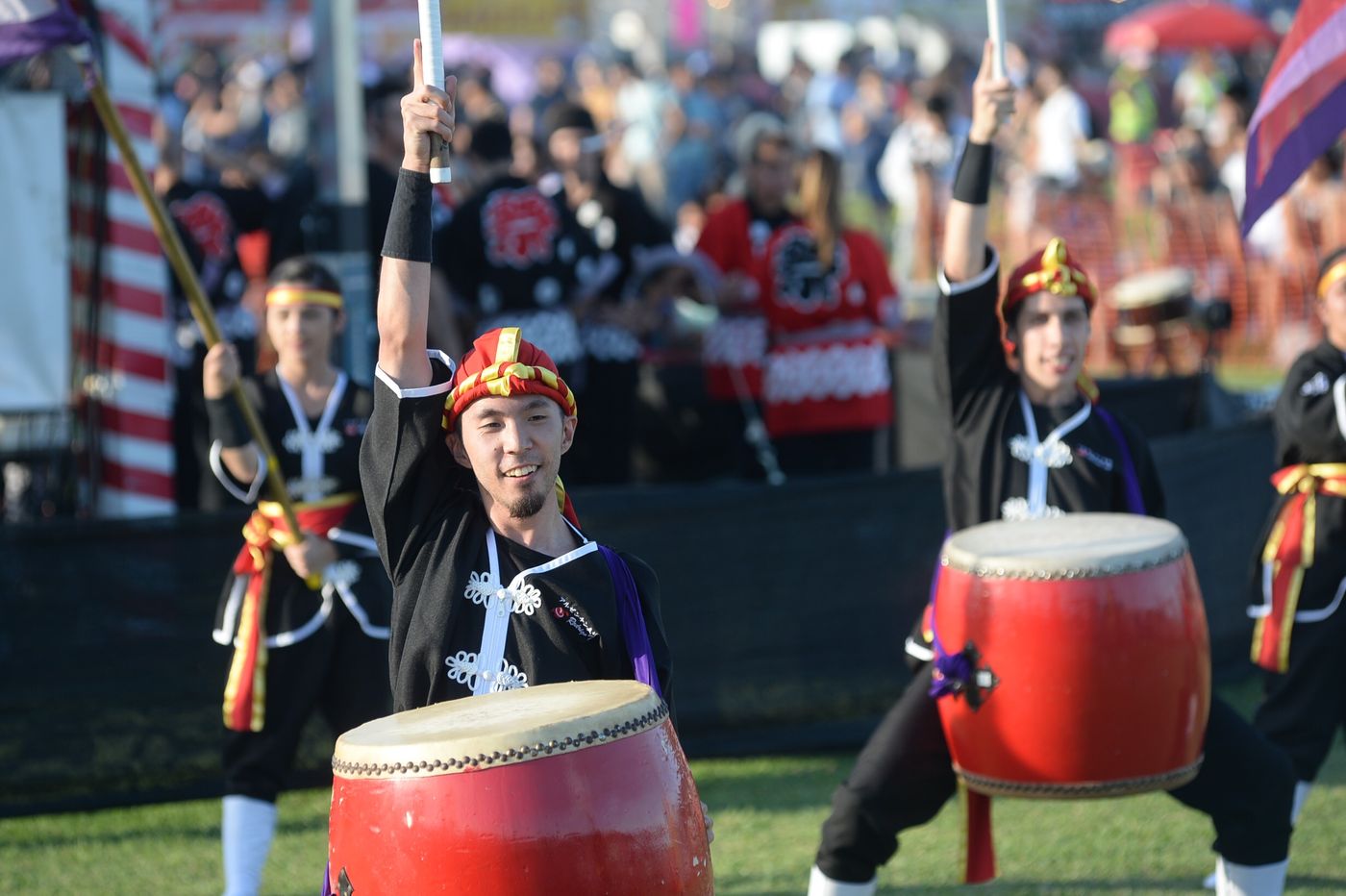 El momento del baile y la música, uno de los principales atractivos del Bon Odori en La Plata (Foto: AG La Plata).