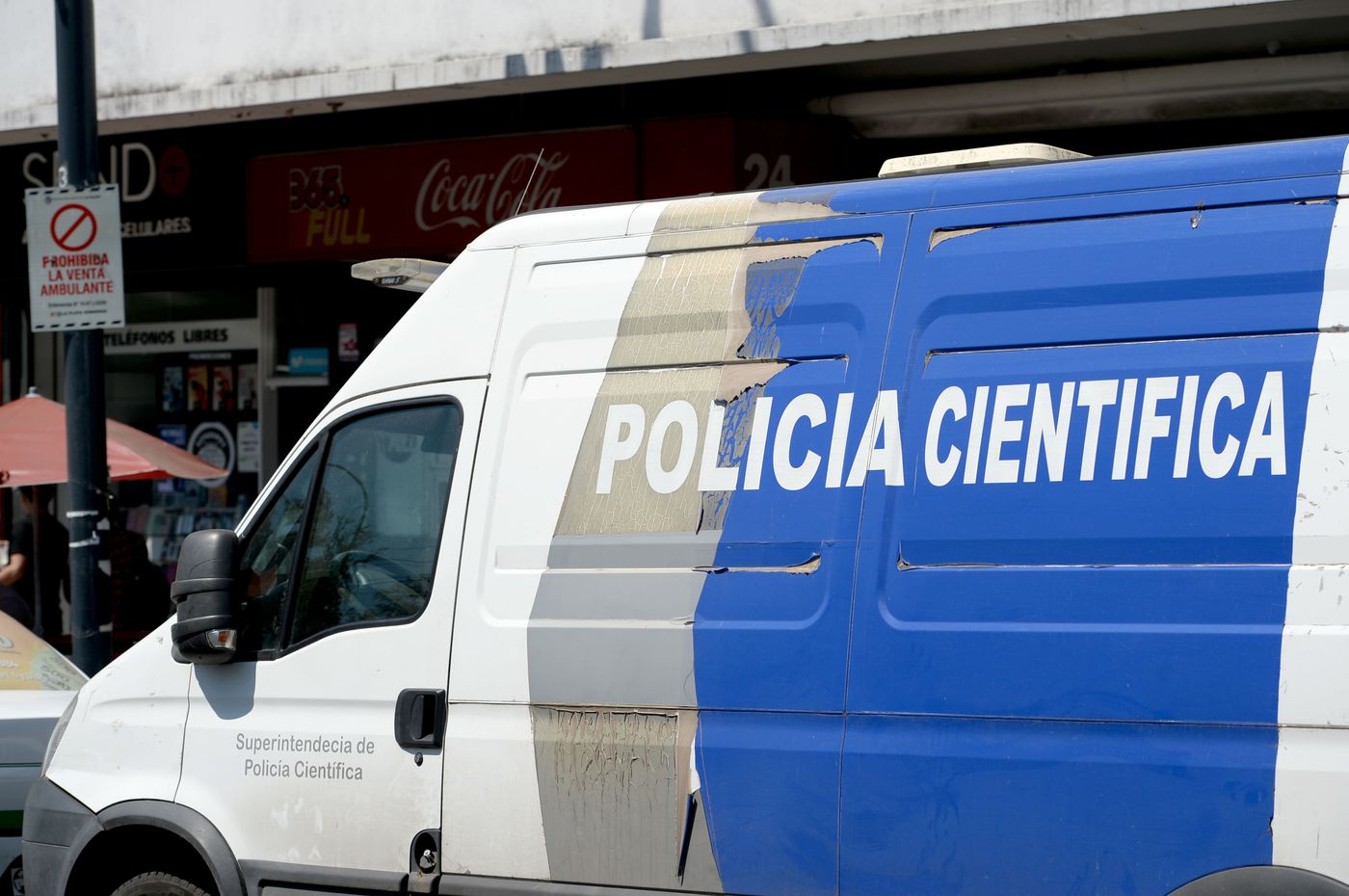 El hombre murió en Plaza España y generó conmoción entre los vecinos de La Plata que presenciaron la situación