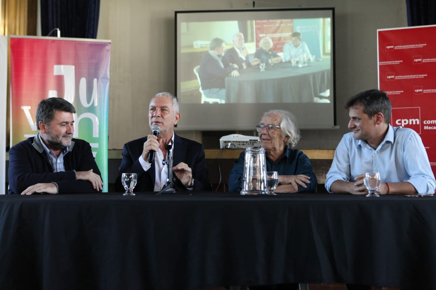 Julio Alak y Adolfo P&eacute;rez Esquivel participaron del encuentro de estudiantes secundarios en La Plata