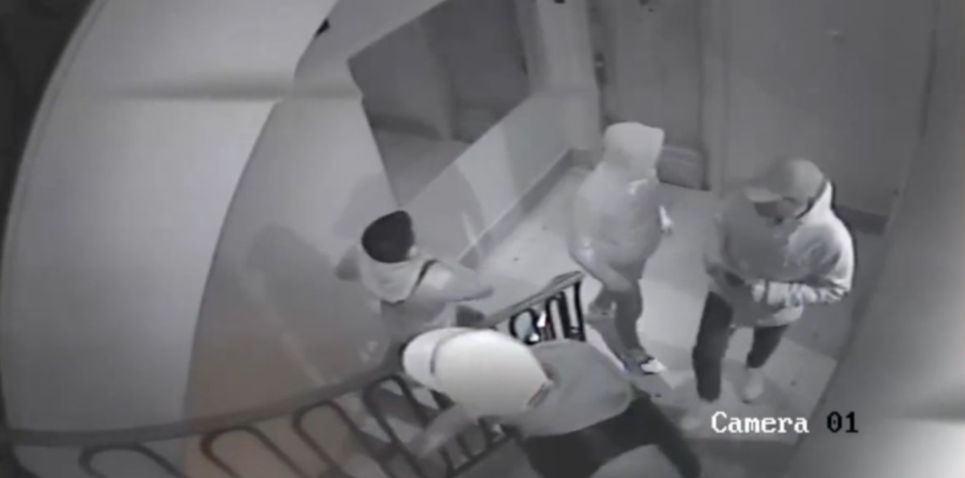 1668103696670.jpg?x=2&y=118&width=1171&height=586&rotate=0&scaleX=1&scaleY=1&ow=1175&oh=707&&cw=1920&ch=950