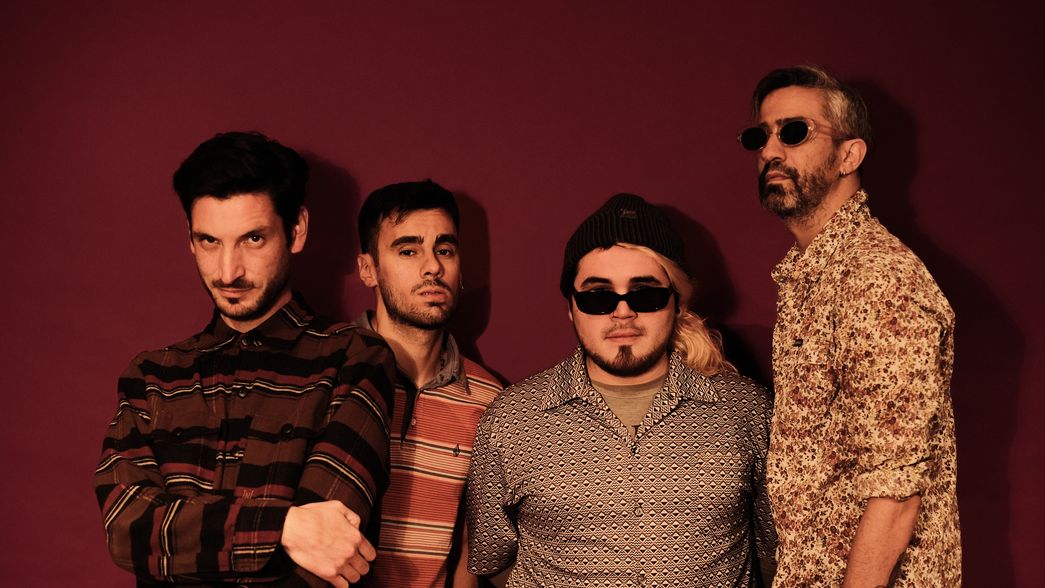 Las Estrellas presenta su nuevo disco Algoritmo y Sustancia