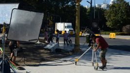 ¿cuales son los lugares de la plata donde se filma la pelicula de ester exposito?