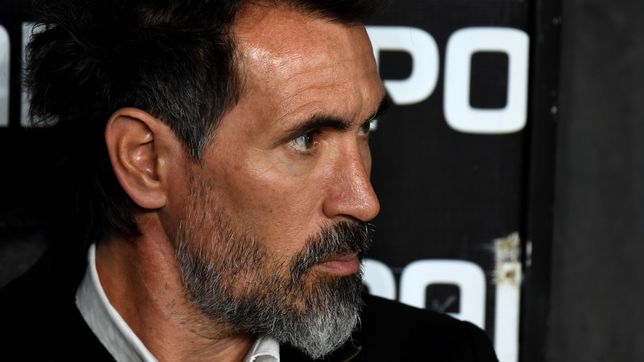 a lo sabella, eduardo dominguez hablo de la union del equipo y de lo que viene en la copa de la liga