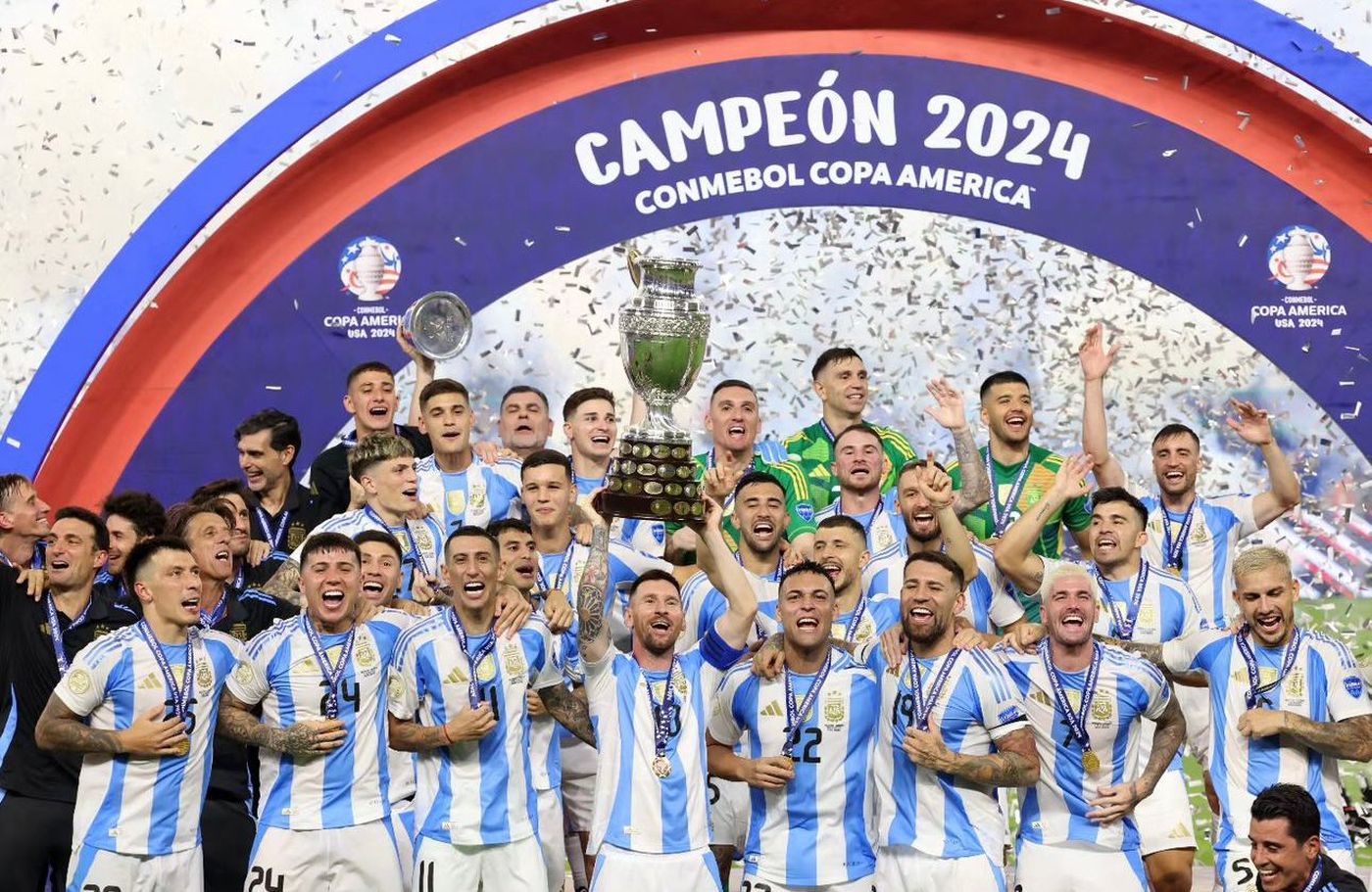 selección argentina campeona de la copa america 2024 festejo.jfif
