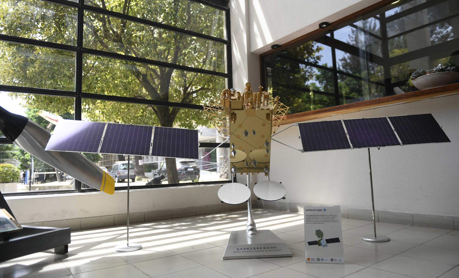 Facultad de Ingeniería Centro Tecnológico Eeroespacial Satélite Atenea (21)