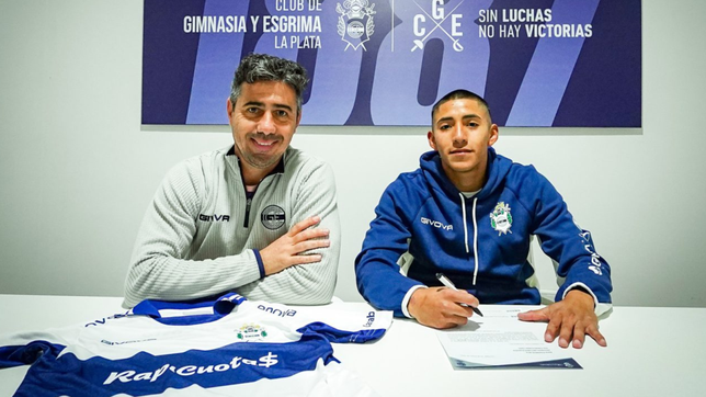 gimnasia presento a yangali que ya entreno bajo las ordenes de orfila