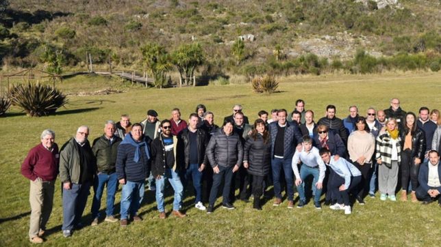 garro llego a tandil con hacemos juntos y pidio ponerle un freno al kirchnerismo en 2023