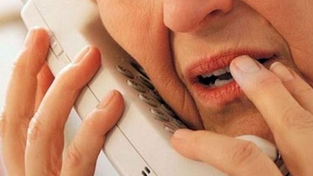 se hizo pasar por la nieta, le dijo que tenia que cambiar los billetes y le robo $35.000