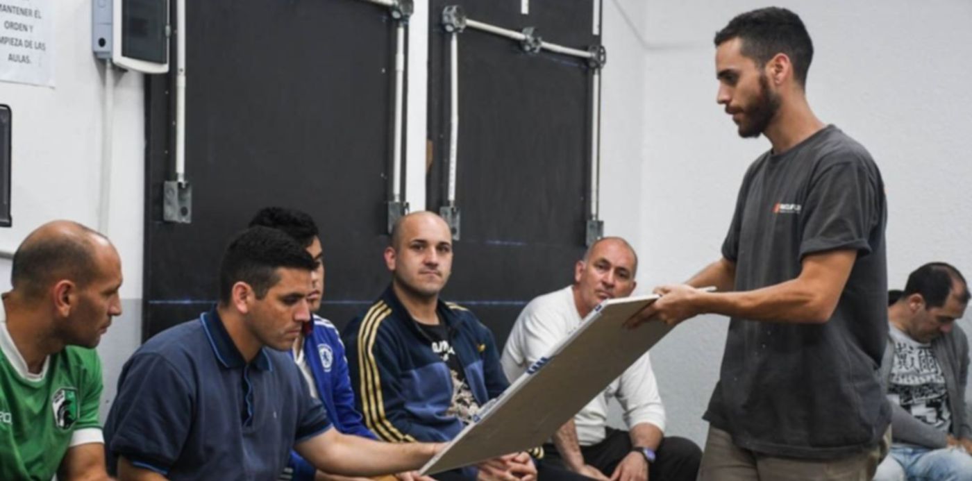 1574718687483.jpg?rotate=0&scaleY=1&ow=1024&oh=683&x=5&y=43&width=1015&height=507&scaleX=1&&cw=1920&ch=950