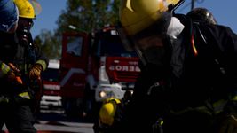 un feroz incendio destrozo una casa de la plata y dejo a una familia en la calle un feroz incendio destrozo una casa de la plata y dejo a una familia en la calle