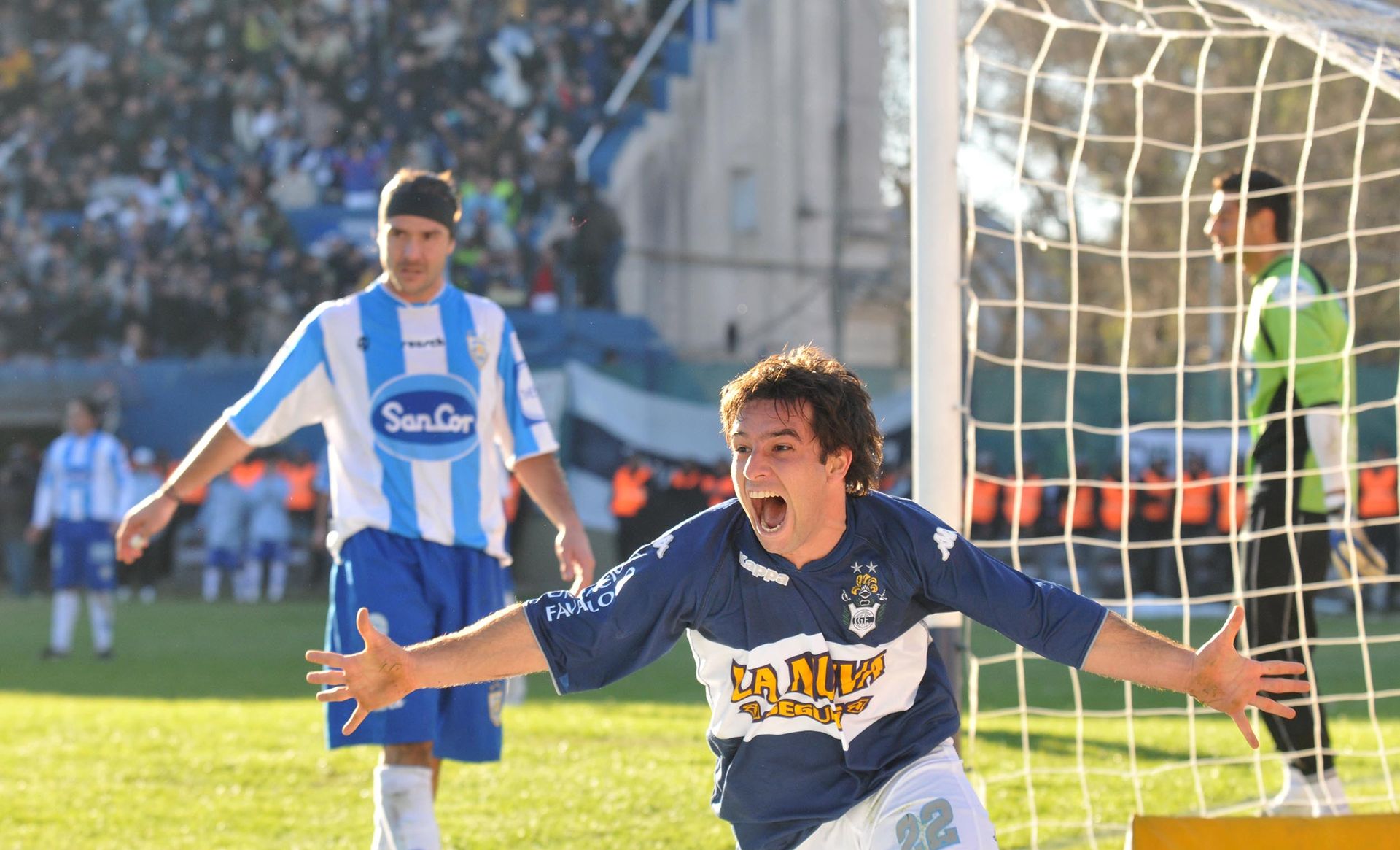 Franco Niell Gimnasia Rafaela.JPG