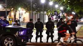 los concejales libertarios se oponen a la idea del pro de enrejar de noche la plaza islas malvinas los concejales libertarios se oponen a la idea del pro de enrejar de noche la plaza islas malvinas