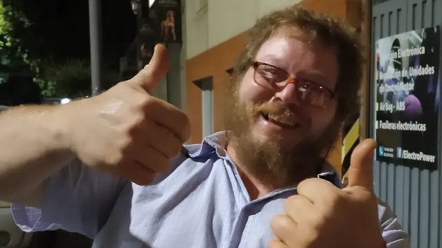 murio un querido profesor de la tecnica n° 8 y lo despidieron con emotivos mensajes