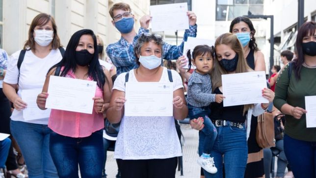 la unlp entrego los primeros diplomas del curso de promocion de la salud comunitaria