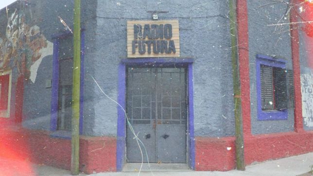 radio futura, la emisora que nacio en una esquina olvidada de villa elvira