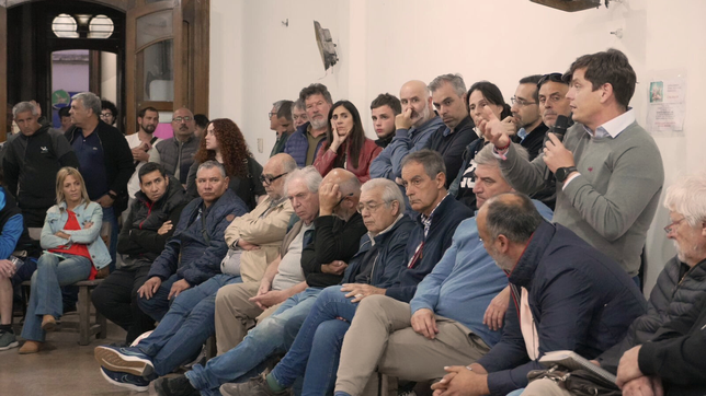 la ucr cerro un ano para el olvido: desde diciembre se queda casi sin representacion en la plata