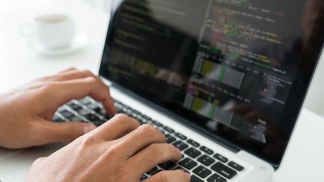 canada busca profesionales en argentina: ¿como aplicar y cuanto es el salario?