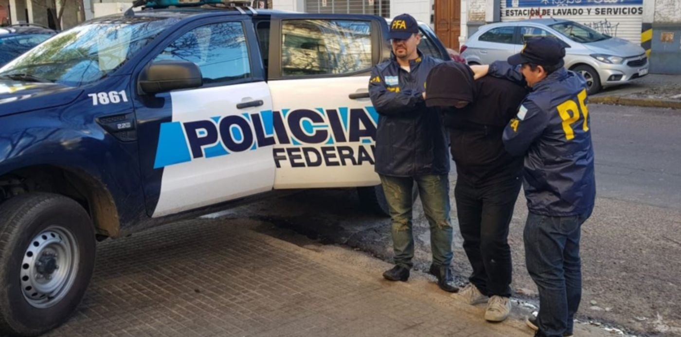 1534371380480.jpg?y=39&width=1252&height=626&scaleY=1&ow=1280&x=6&rotate=0&scaleX=1&oh=720&&cw=1920&ch=950