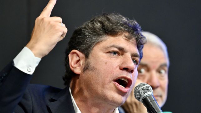 axel kicillof cruzo a javier milei tras el fallo por la estatizacion de ypf y aseguro que deberia pedir perdon
