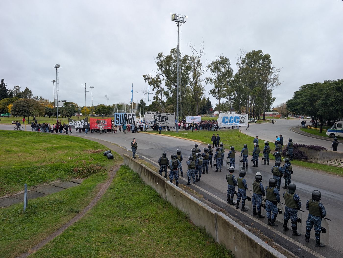 Corte en la Autopista (1)