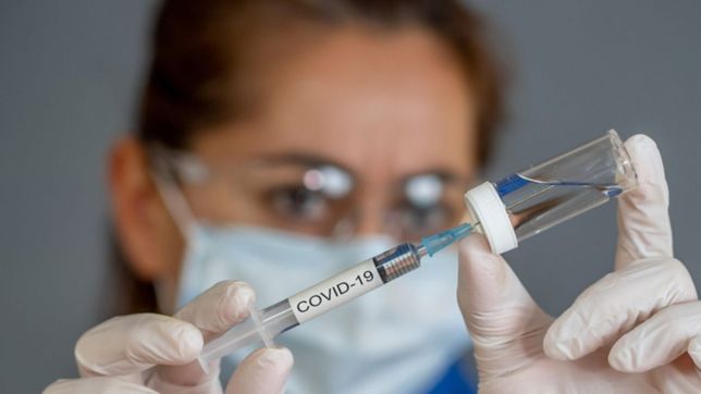 el gobierno promulgo una ley que declara de interes publico la vacuna contra el covid-19