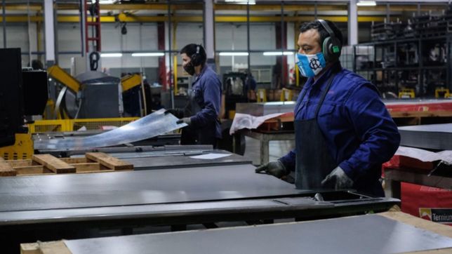 empresarios reclaman medidas de auxilio para evitar el cierre de pymes en la plata