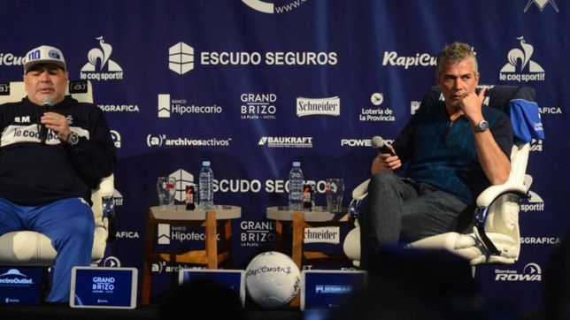 gimnasia: diego maradona amenazo al presidente gabriel pellegrino