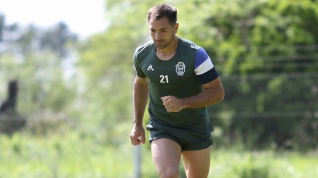 con todo preparado, gimnasia trabaja en estancia chica