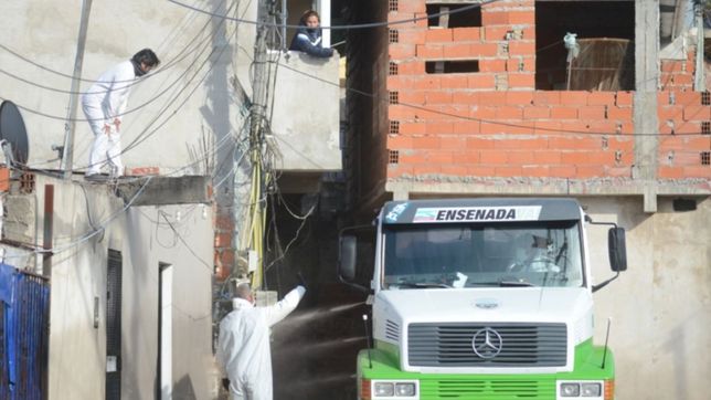 aislan una parte del barrio jose luis cabezas por el brote de coronavirus