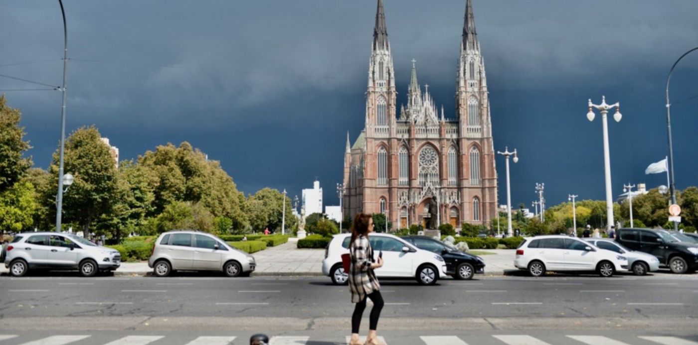 1554392834096.jpg?x=4&y=244&width=1492&height=746&scaleX=1&ow=1500&oh=996&rotate=0&scaleY=1&&cw=1920&ch=950