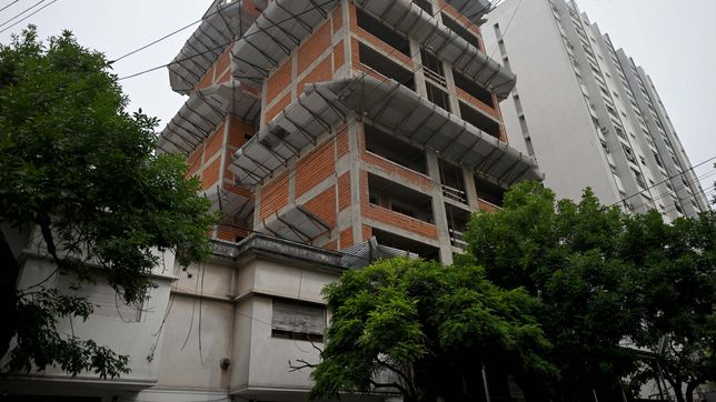 yacoub real estate concreto la compra de abes  y asume la reorganizacion de once obras en la plata