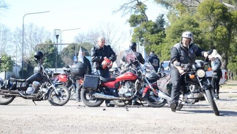 Motoqueros solidarios