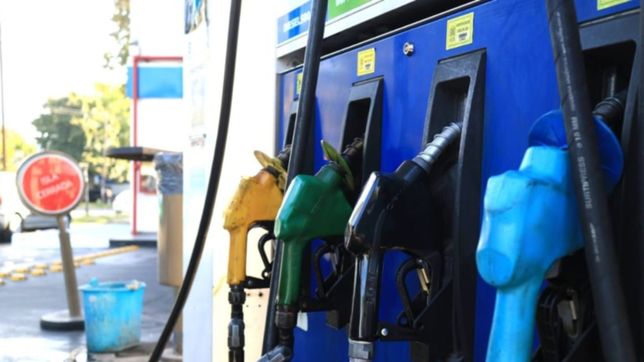 desde este martes aumentan los precios de la nafta y el gasoil hasta un 7%