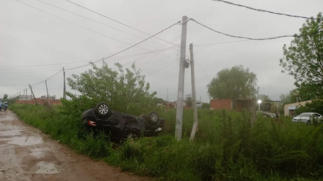 murio el joven que habia volcado en villa elvira tras pasar mas de 5 meses internado