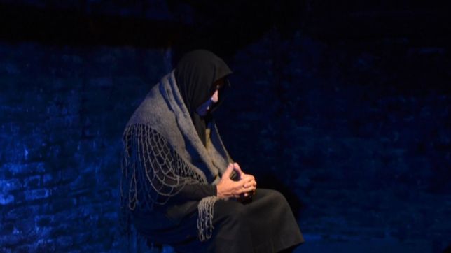 la nona, un genuino grotesco argentino que invita a ser visto una y otra vez