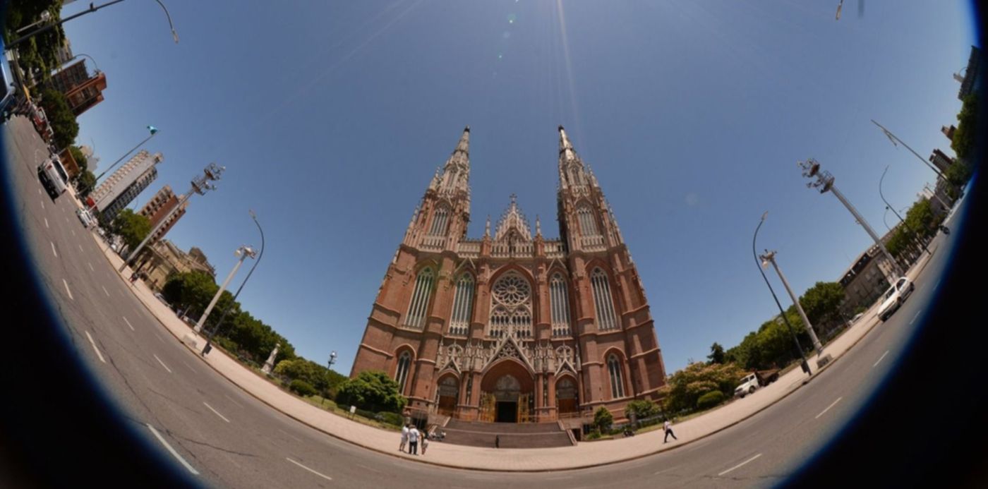 1588806711925.jpg?x=3&y=271&width=1500&height=750&rotate=0&scaleX=1&scaleY=1&ow=1500&oh=1021&&cw=1920&ch=950