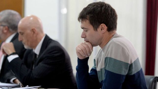 avanza el juicio al docente lucas puig y podria declarar una de las presuntas victimas