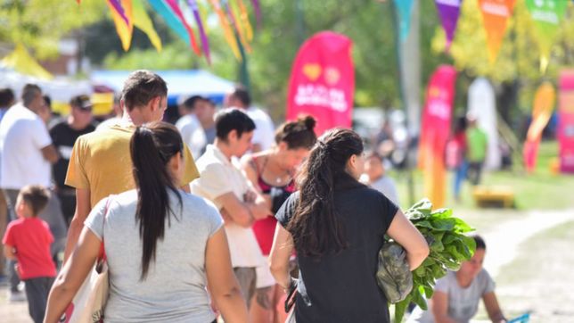 espectaculos, ecocanje y servicios: barrio x barrio desembarca en villa elvira