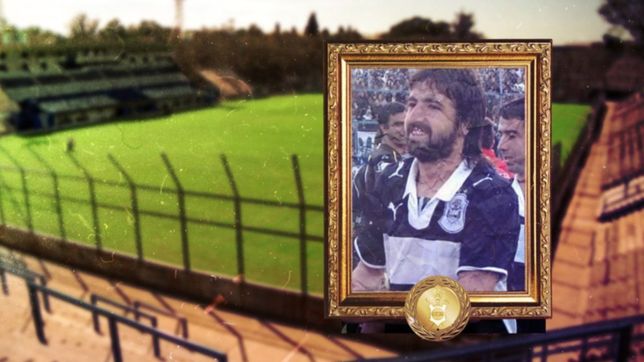 jugo en gimnasia, vende golosinas y se llama diego por maradona: asi vive el pipa villar
