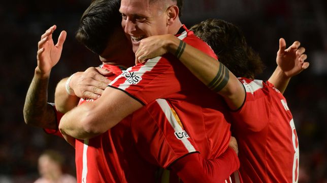 estudiantes no tuvo piedad con central cordoba y le dio un baile con goleada en uno