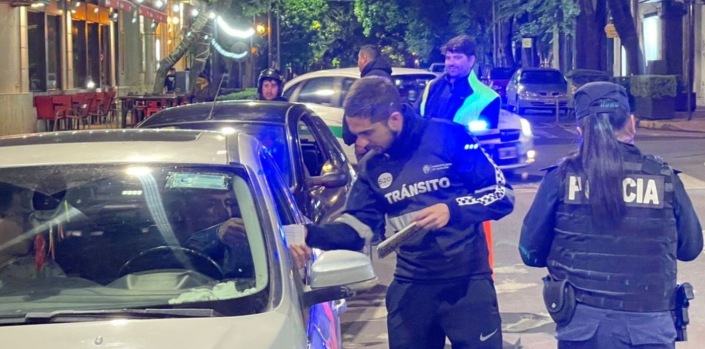 1665955197402.jpg?x=8&y=263&width=1485&height=742&rotate=0&scaleX=1&scaleY=1&ow=1500&oh=1125&&cw=1920&ch=950