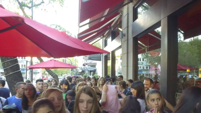furor en la plata por la presencia de dosogas, los youtubers que son sensacion en las redes