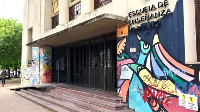 si caia arriba de un chico, lo mataba: asi fue el derrumbe del techo en la legion