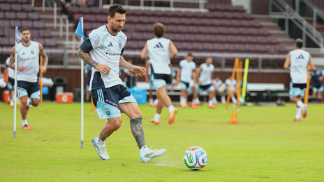 Messi pide pista en el equipo de la Selección argentina mientras se viene el Mundial 2026