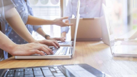 La UNLP abrió la inscripción al curso gratuito de reparación de PC
