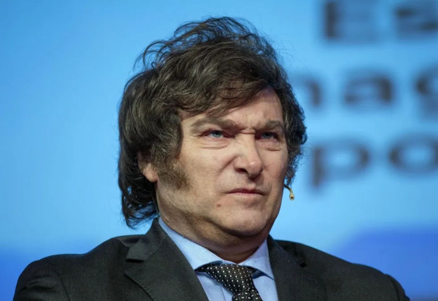 Javier Mieli enojado.jpg