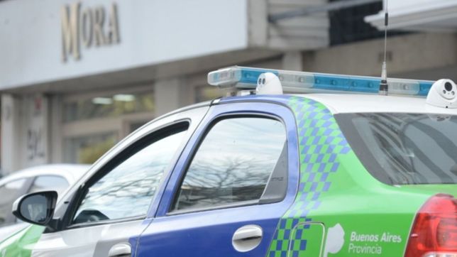 detienen a menores con una escopeta, un pistolon y un arma de fuego en plena calle