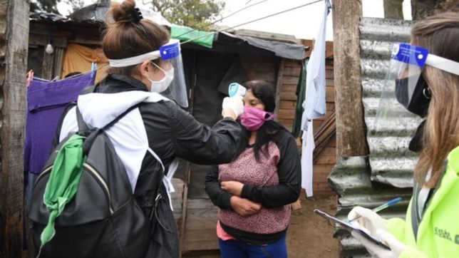 voluntarios de la unlp haran testeos y aplicaran vacunas en el barrio jose luis cabezas