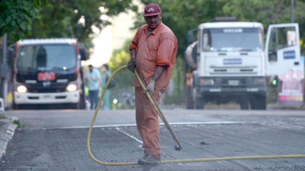 Por etapas y en sectores, los cortes y cambios de recorridos de micros para este jueves